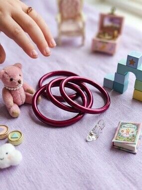 All Weather Baby Burgundy Bracelet. Measure 45mm / 2"  Age 3+